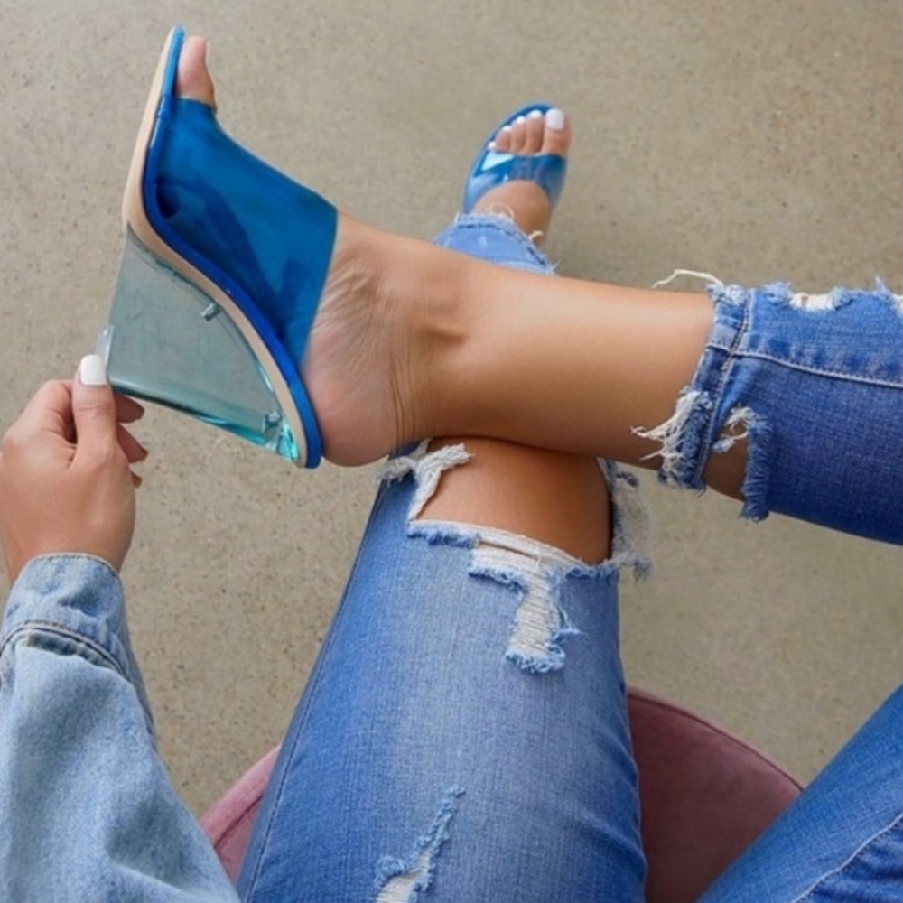 Cape Robbin Jelly Blue Wedge Heel Brand New 7.5